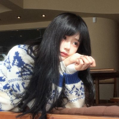 尤莉亚老师的红线